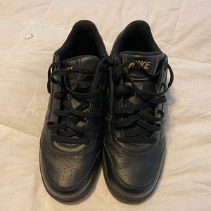 Nike Air Prestige Black/Gum